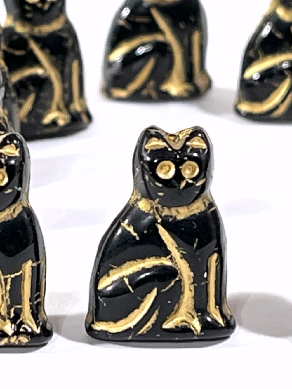 Vintage Molded Glass Cat Beads Black 10pc Czech